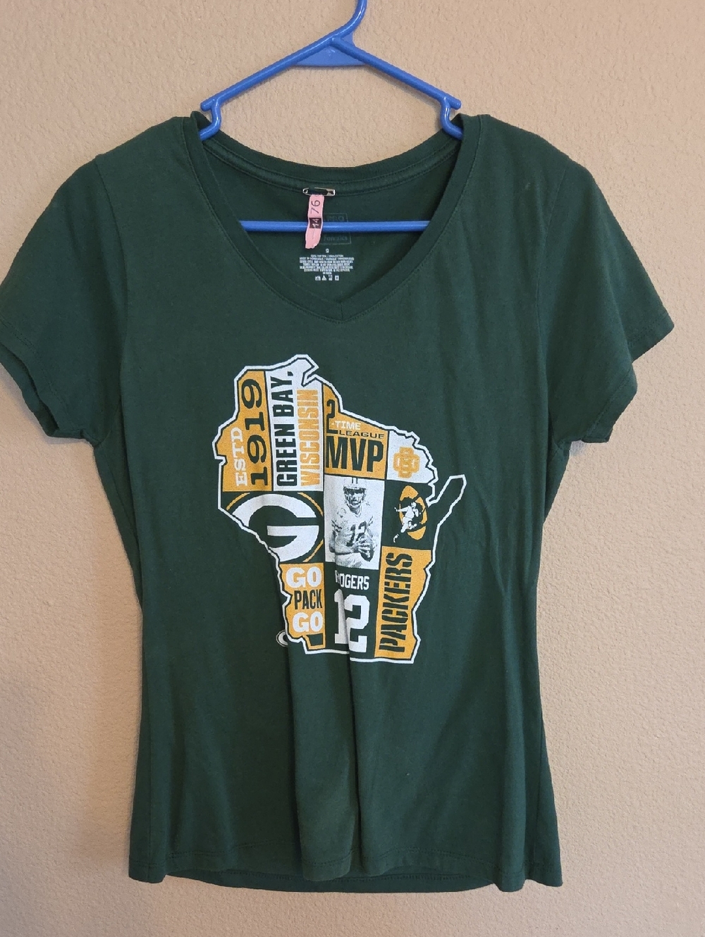 Green Bay Packers Women's Green V-Neck Tee